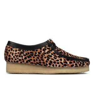 Clarks Womens Wallabee Brown Shoes (NWT)